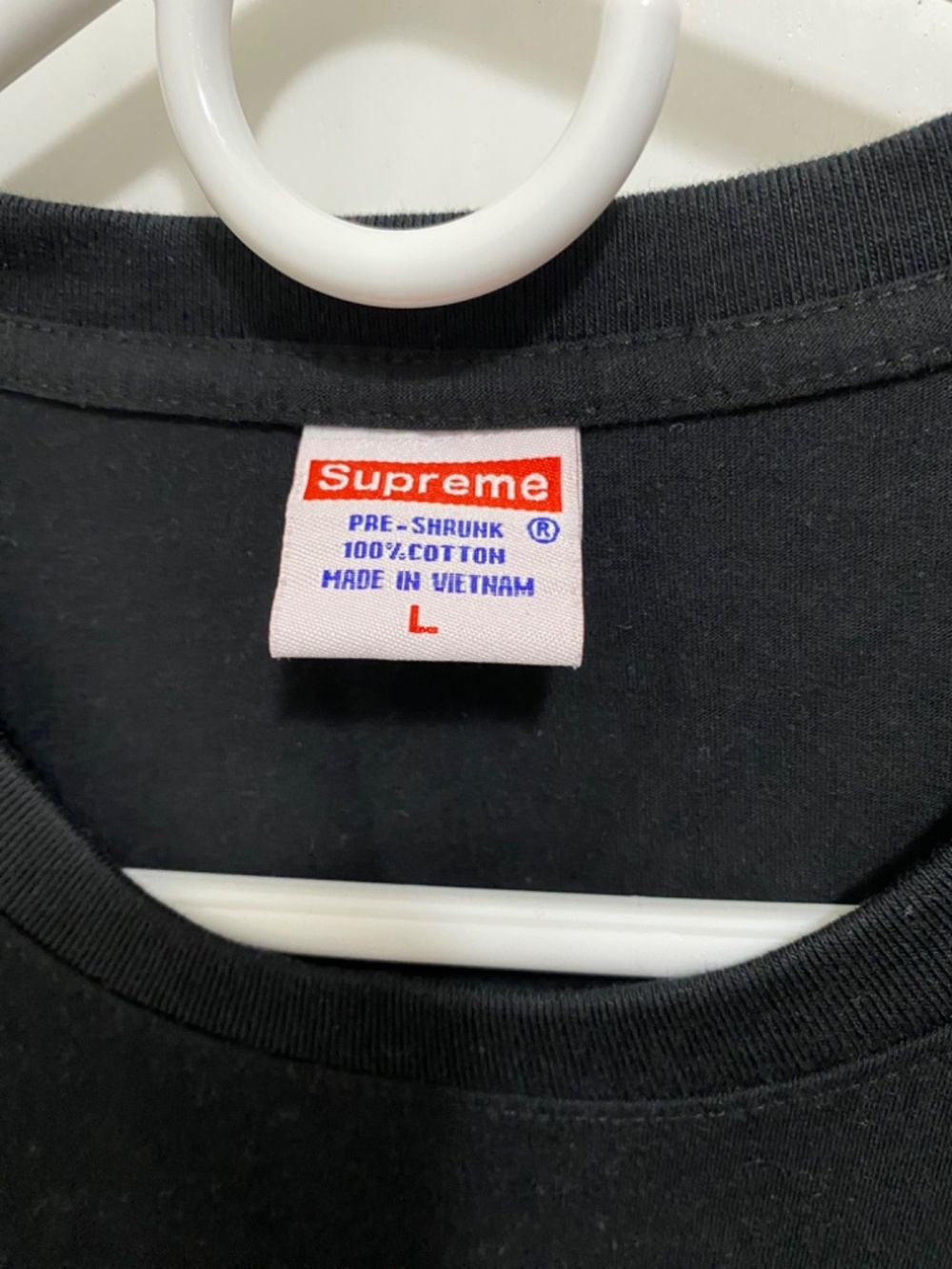 Supreme Size L  Women’s Black T Shirt - Picture 8 of 8